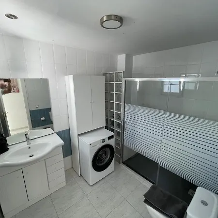 Oasis Montana Roja *