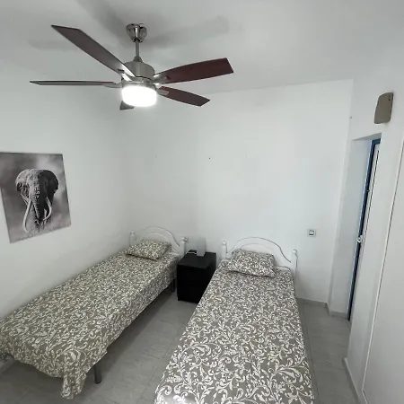 Apartment Oasis Montana Roja *